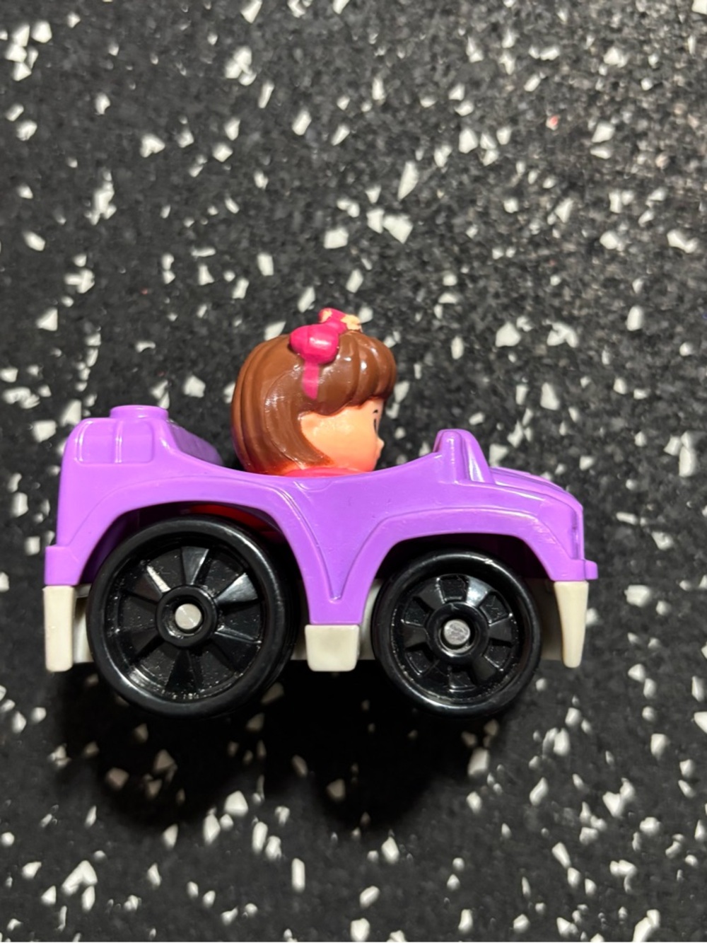 Fisher Price Little People Wheelies Purple Car Driver MIA Toy - Picture 6 of 7